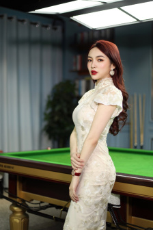 美丽的邻居在线观看